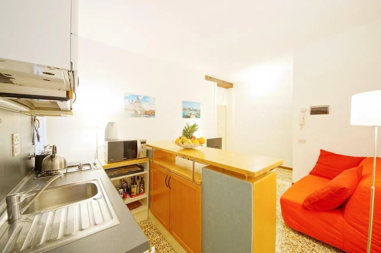 Santa Marina Apartment Rialto Venice Italy